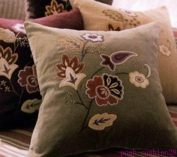 cushion017